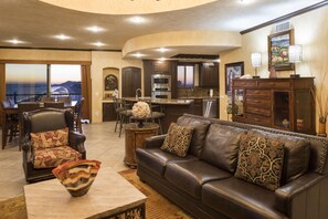 Condo, 4 Bedrooms | Living room