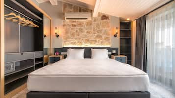 1 habitación, minibar y caja de seguridad en la habitación