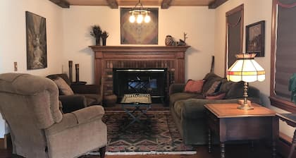 Beautiful 4br home, village of Bolton Landing. Great location! Walk everywhere!