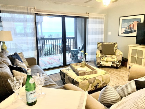 Oceanfront Getaway-Carolina on My Mind