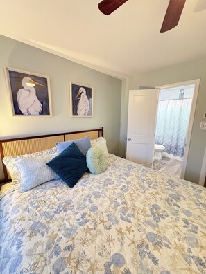 1 chambre, fer et planche à repasser, lit parapluie, Wi-Fi gratuit