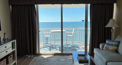 1BR, 2BA Oceanfront Condo- Unit 1408 - All New Amenities!