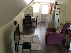 Smart TV, DVD player