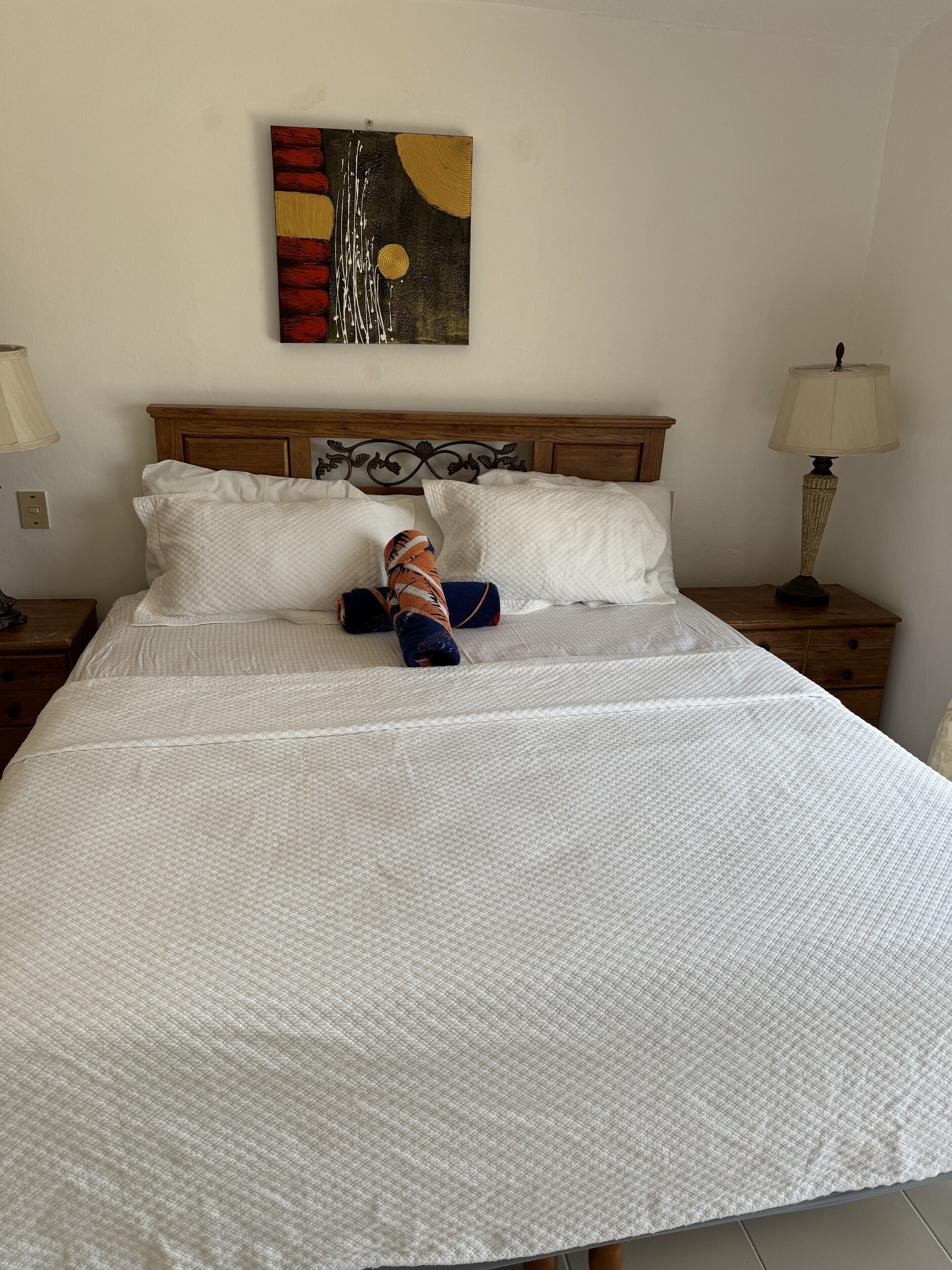 Comfort Condo, 2 Bedrooms, Ocean View | 2 bedrooms, premium bedding, down comforters, individually furnished