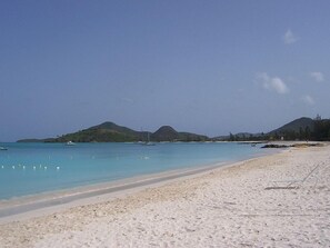 Beach nearby - Seascape Villa (Valley Church)