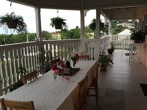 Outdoor dining