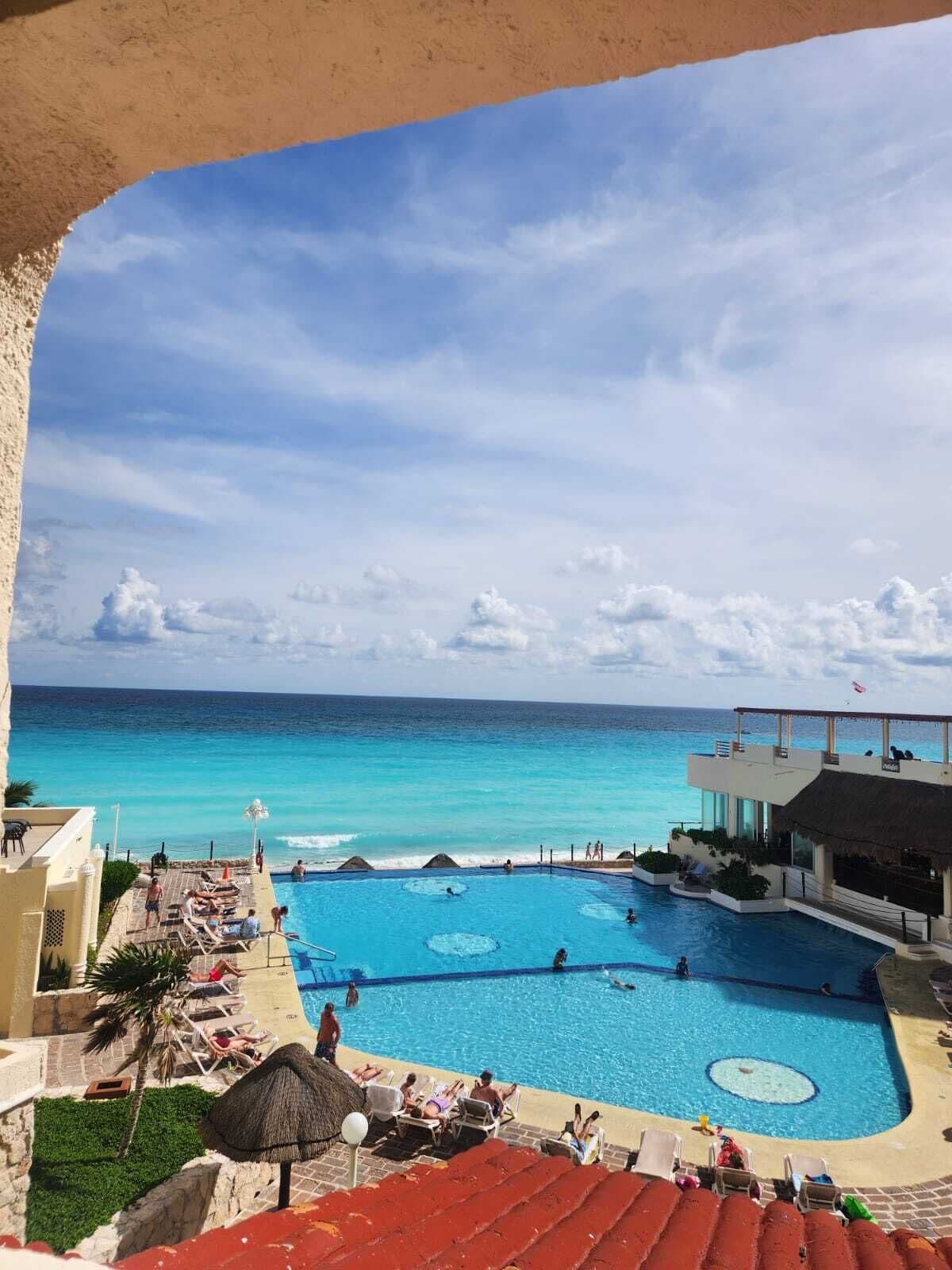 Quarto conforto, 2 camas de casal, terraço, vista para a praia | Terraço/pátio