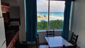 Comfort Studio Suite, 1 Bedroom, Non Smoking, Beachfront | Terrace/patio