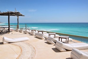 Terrace/patio - Cancun Plaza Condo Hotel (Cancun)