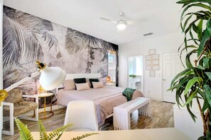 8 bedrooms, desk, iron/ironing board, travel crib