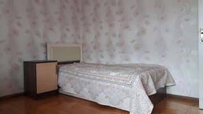 2 Schlafzimmer, Bügeleisen/Bügelbrett, WLAN
