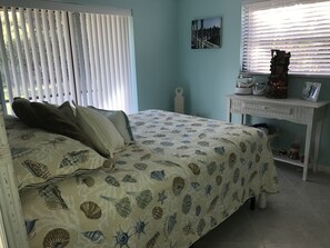 2 bedrooms - Patty's Southern Hospitality is welcoming and offers all the amenities of home. (Cape Coral)