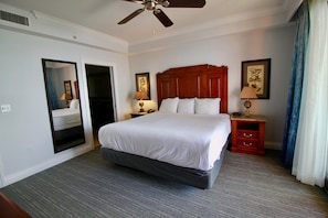 3 bedrooms, iron/ironing board, WiFi, bed sheets - CORNER UNIT WRAPAROUND BALCONY.  Amazing views! See description for dates avail! (Destin)