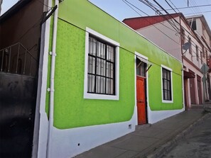 Fachada da propriedade