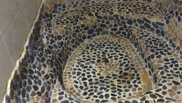 Deluxe Double Room | Private spa tub