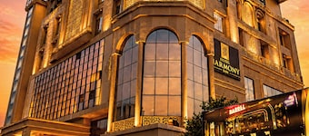 Hotel Harmony Inn
