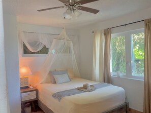 2 bedrooms, iron/ironing board, free WiFi, bed sheets