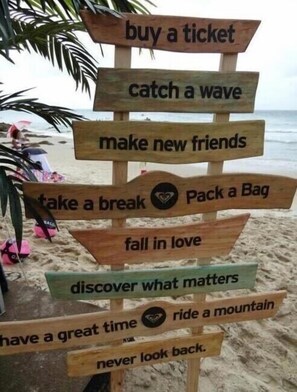 Beach towels - Gorgeous Ocean Views; Near 3 Beaches; Pet-Friendly; Free Wifi, Parking, Laundry (St Thomas)