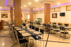 Reception - Hotel Ashoka (Rameshwaram)