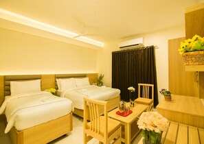 Allergitestet sengetøy, individuelt innredet og skrivebord