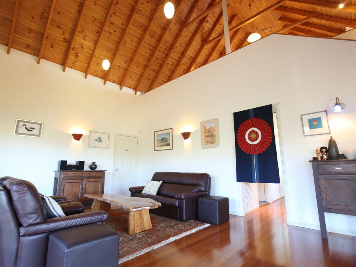 Location of wine country in the central Hunter Valley — image 11