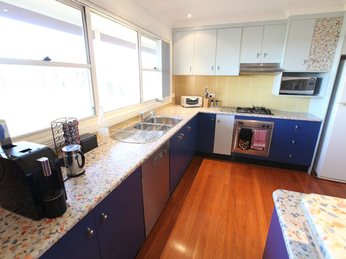 Location of wine country in the central Hunter Valley — image 13