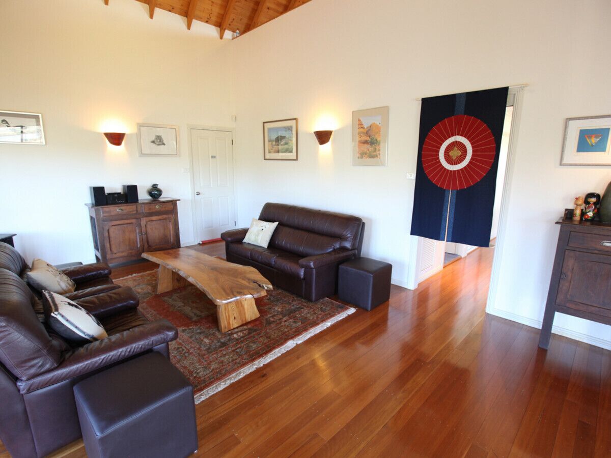 Location of wine country in the central Hunter Valley — image 12