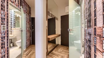 Deluxe Suite, 1 Queen Bed with Sofa bed, City View | Living area | 42-inch flat-screen TV with cable channels, LED TV