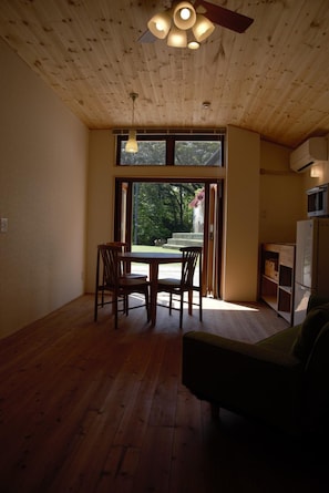 Living room - Mountain Home Lodge in Deer Park (Nara)
