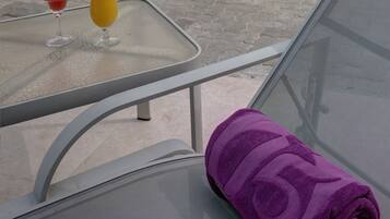 Vila, 4 kamar tidur, kolam renang pribadi | Teras/patio