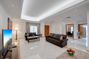 Villa, 4 Bedrooms | Living room | Flat-screen TV - J5 Four Bedroom Villa in Mirdif (Dubai)