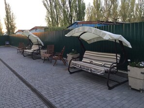 Property grounds - Aisha (Zatoka)