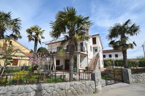 Exterior - Three Bedroom Apartment Pinezic (Krk)