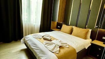 Standard-Doppelzimmer | Minibar, Bügeleisen/Bügelbrett, kostenloses WLAN, Bettwäsche