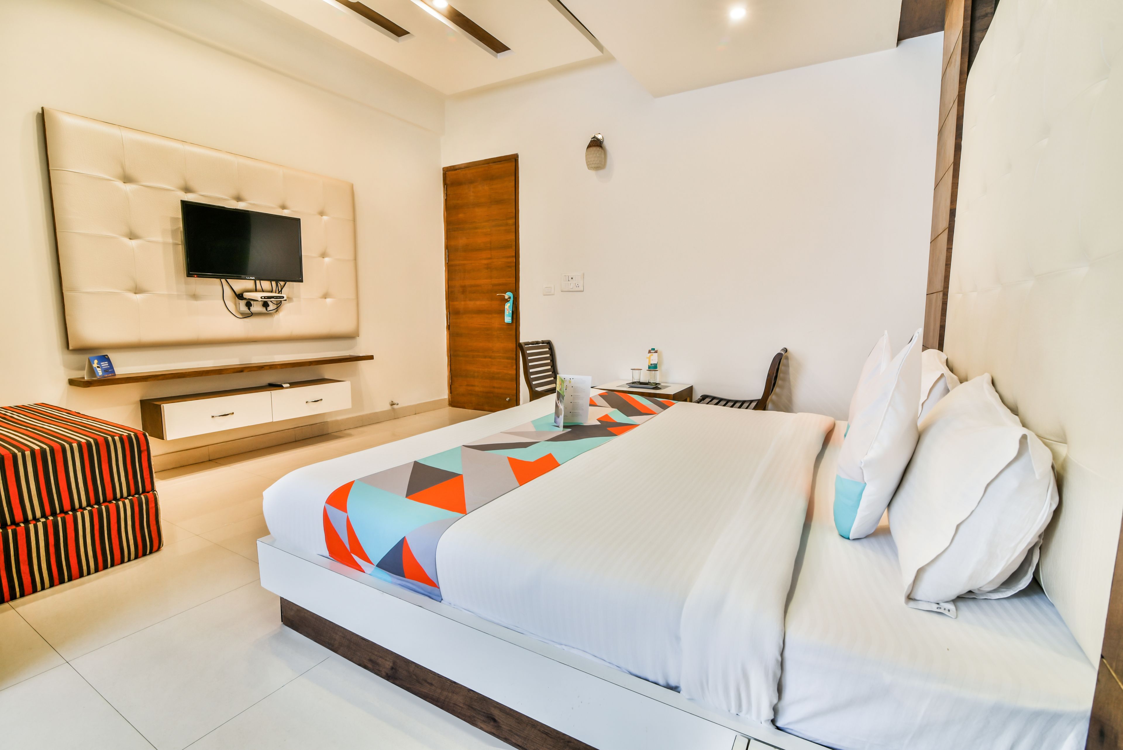 premium room, 1 king bed | desk, rollaway beds, free wifi