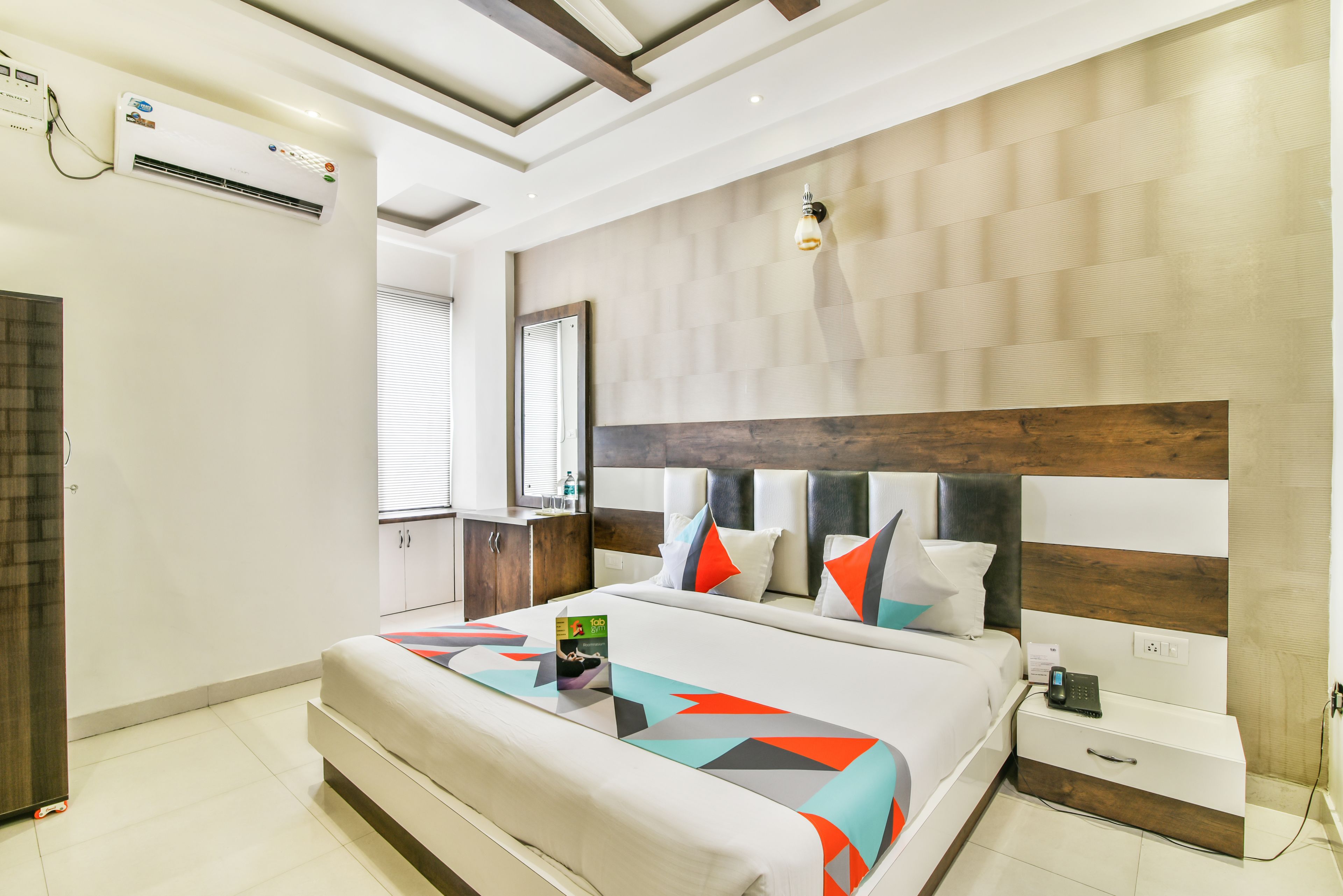 deluxe room, 1 double bed | view from room