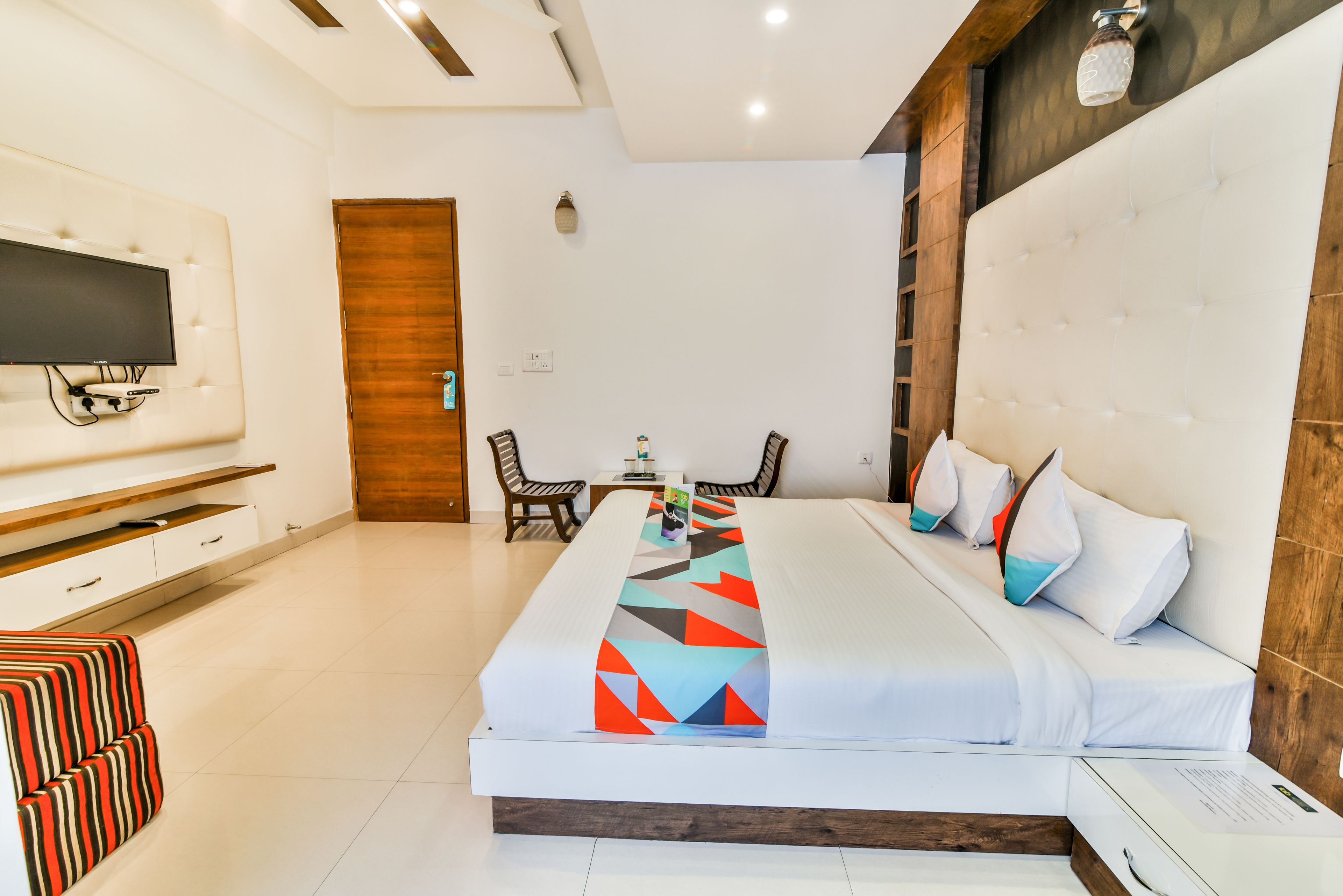 premium room, 1 king bed | desk, rollaway beds, free wifi