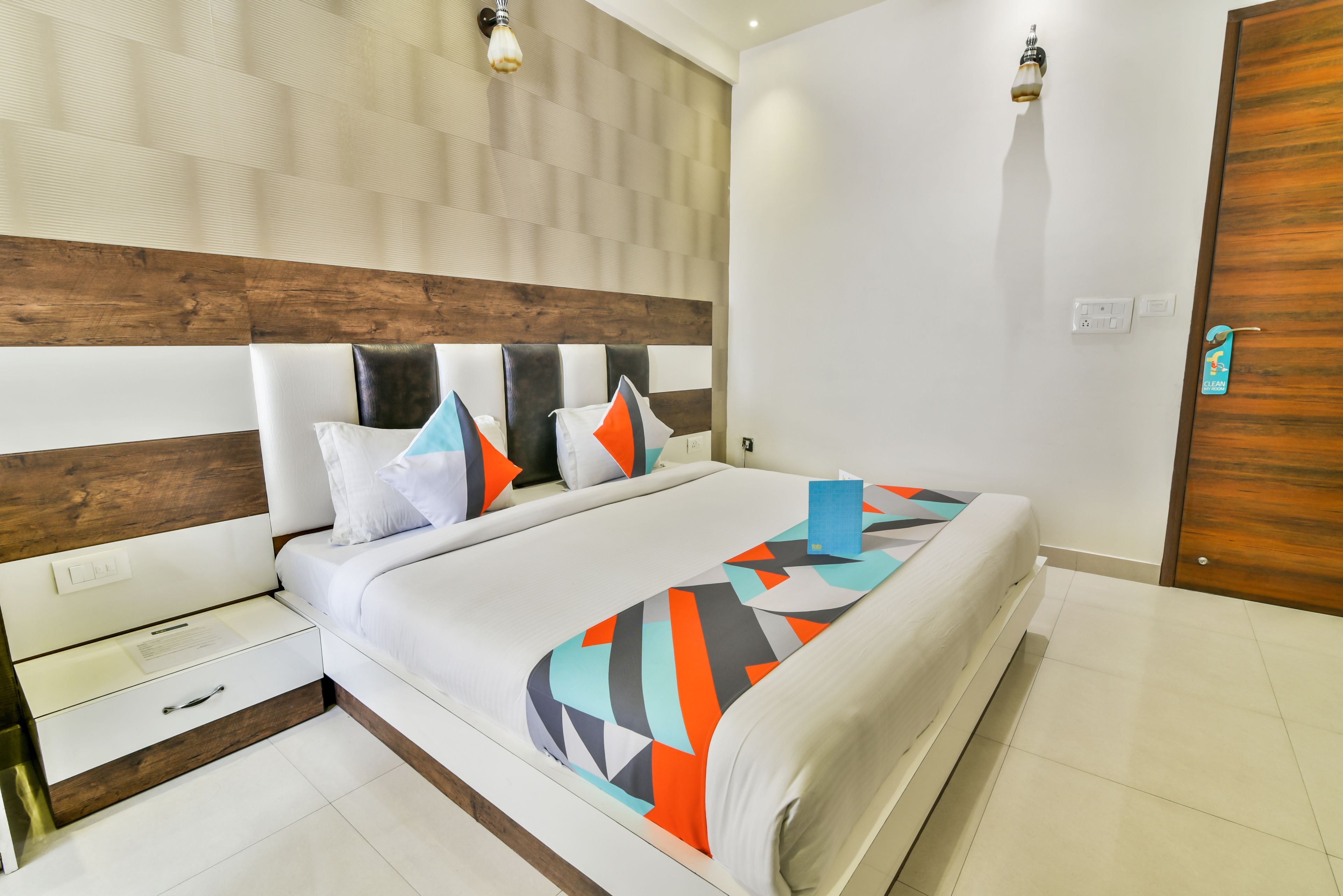 deluxe room, 1 double bed | desk, rollaway beds, free wifi