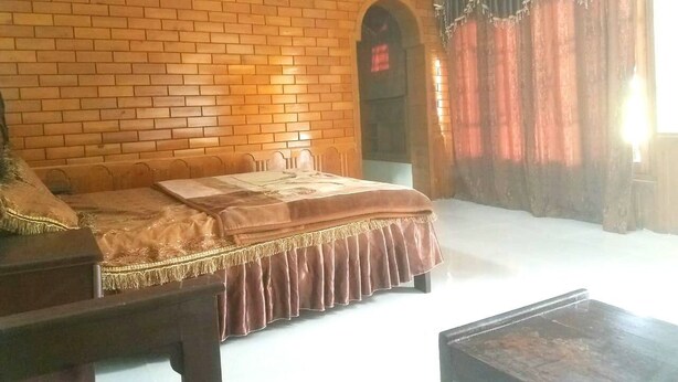 Basic Single Room, 1 Twin Bed, Hill View - Town Hall Resort (Swat)