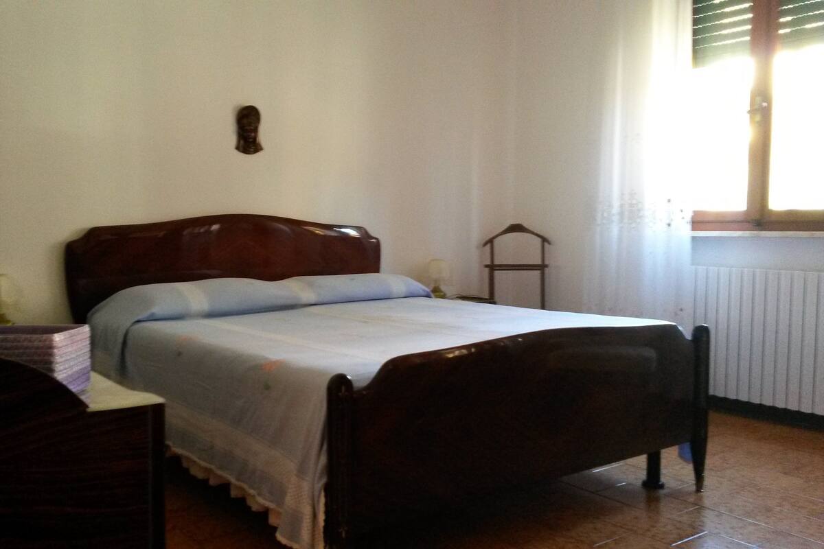 Double Room, Garden View | Down comforters, iron/ironing board (on request)