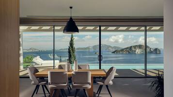 Luxury Villa, 4 Bedrooms, Private Pool, Sea View (Plumage) | Living area | Smart TV, Netflix, table tennis