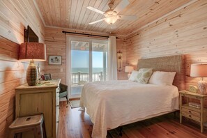 8 habitaciones, tabla de planchar con plancha, cuna de viaje y wifi 