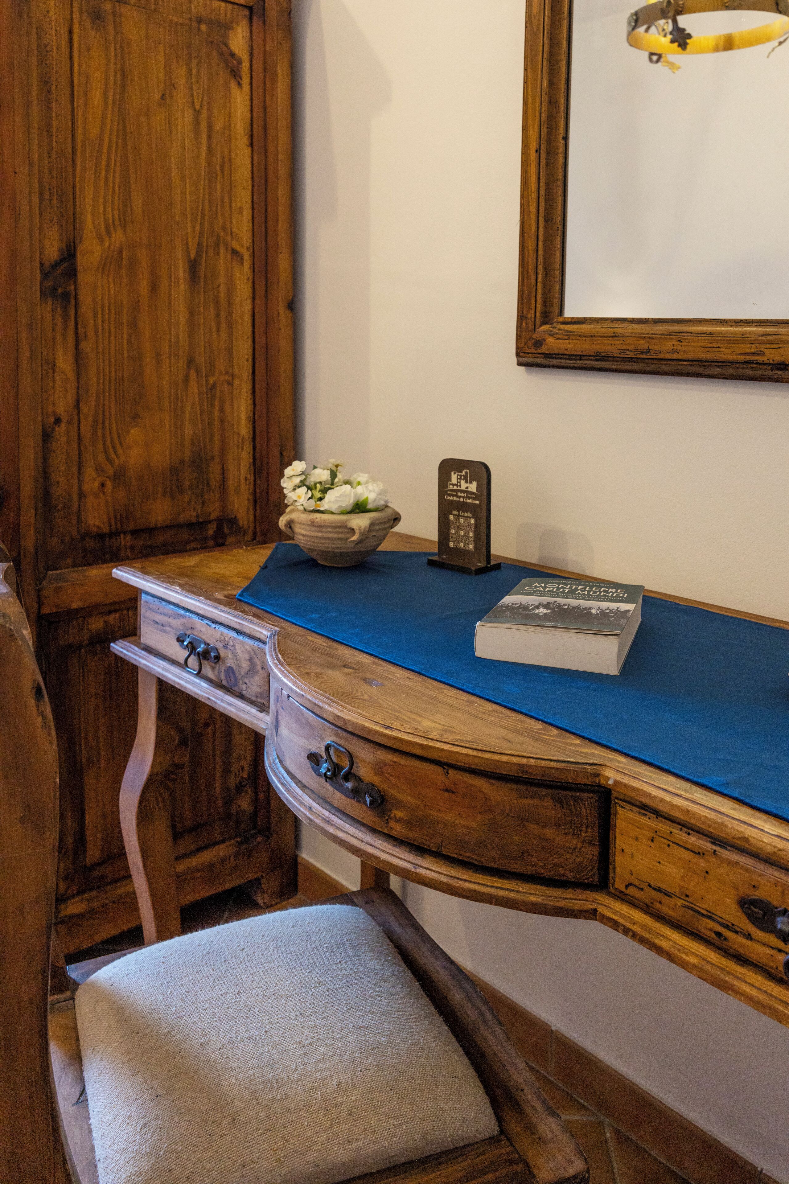 Photo - Hotel Castello di Giuliano
