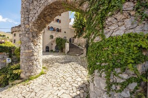 Facciata della struttura