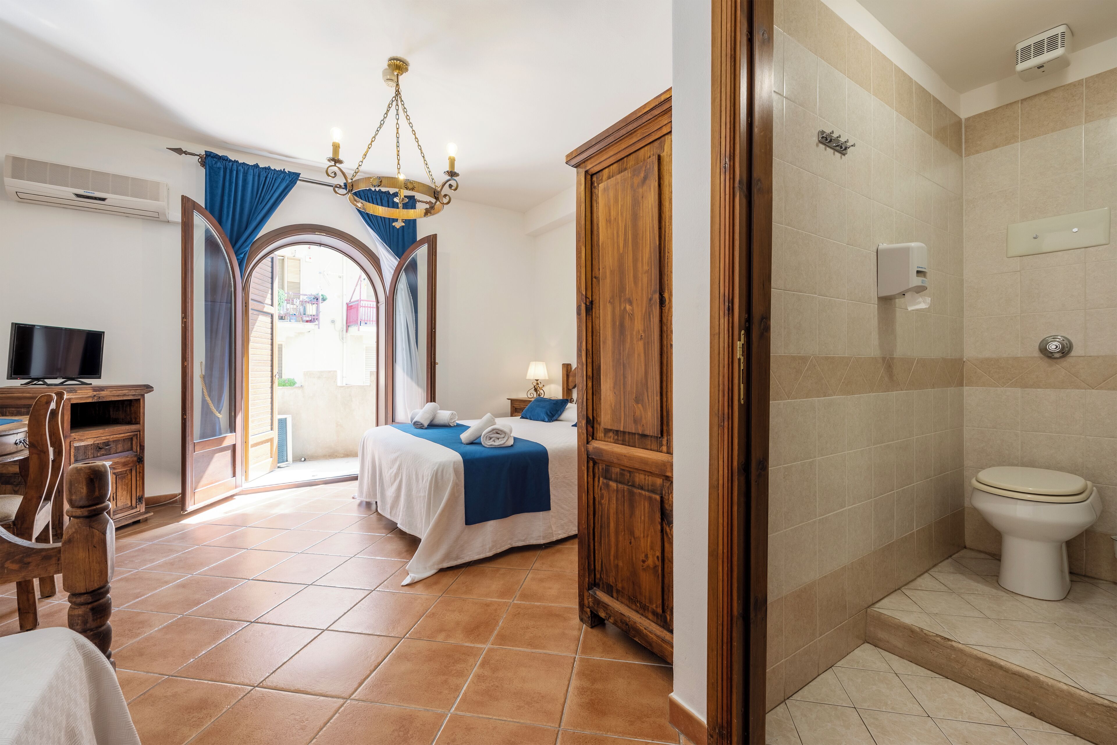 Photo - Hotel Castello di Giuliano