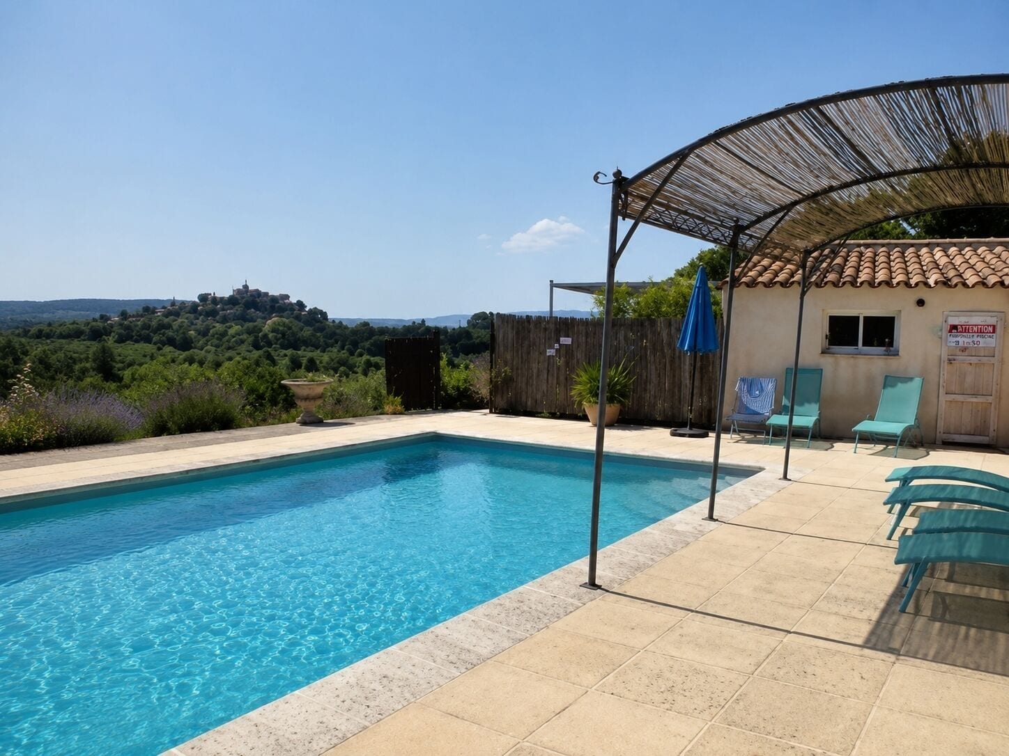 Piscine extérieure