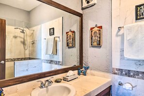 Free toiletries, hair dryer, towels - Sweet & Chic Puerto Vallarta Condo: Walk to Beach! (Puerto Vallarta)