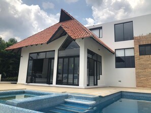 Pool - ESPECTACULAR FINCA ANAPOIMA COLOMBIA (Anapoima)