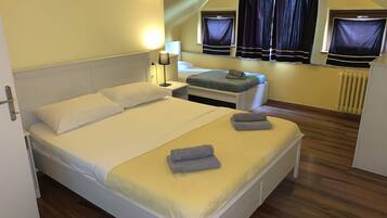 2 camere, ferro/asse da stiro, Wi-Fi, lenzuola