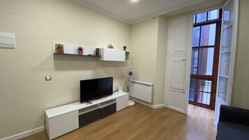 Habitación doble superior | Insonorización, tabla de planchar con plancha y wifi gratis